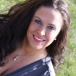 Meet your Posher, Valerie